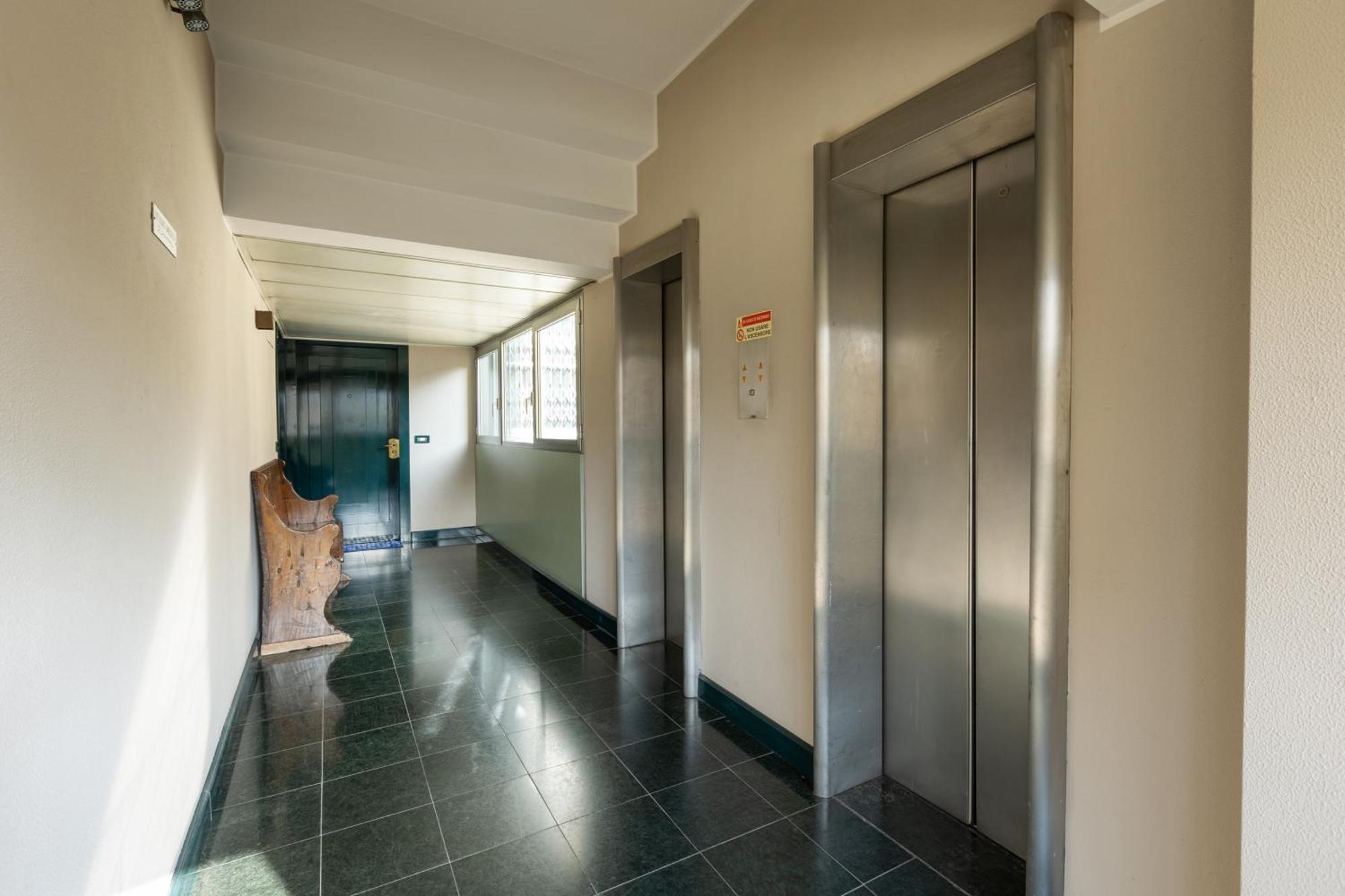 Ampio Bilocale Repubblica - Mirable Pm Apartment Milan Luaran gambar