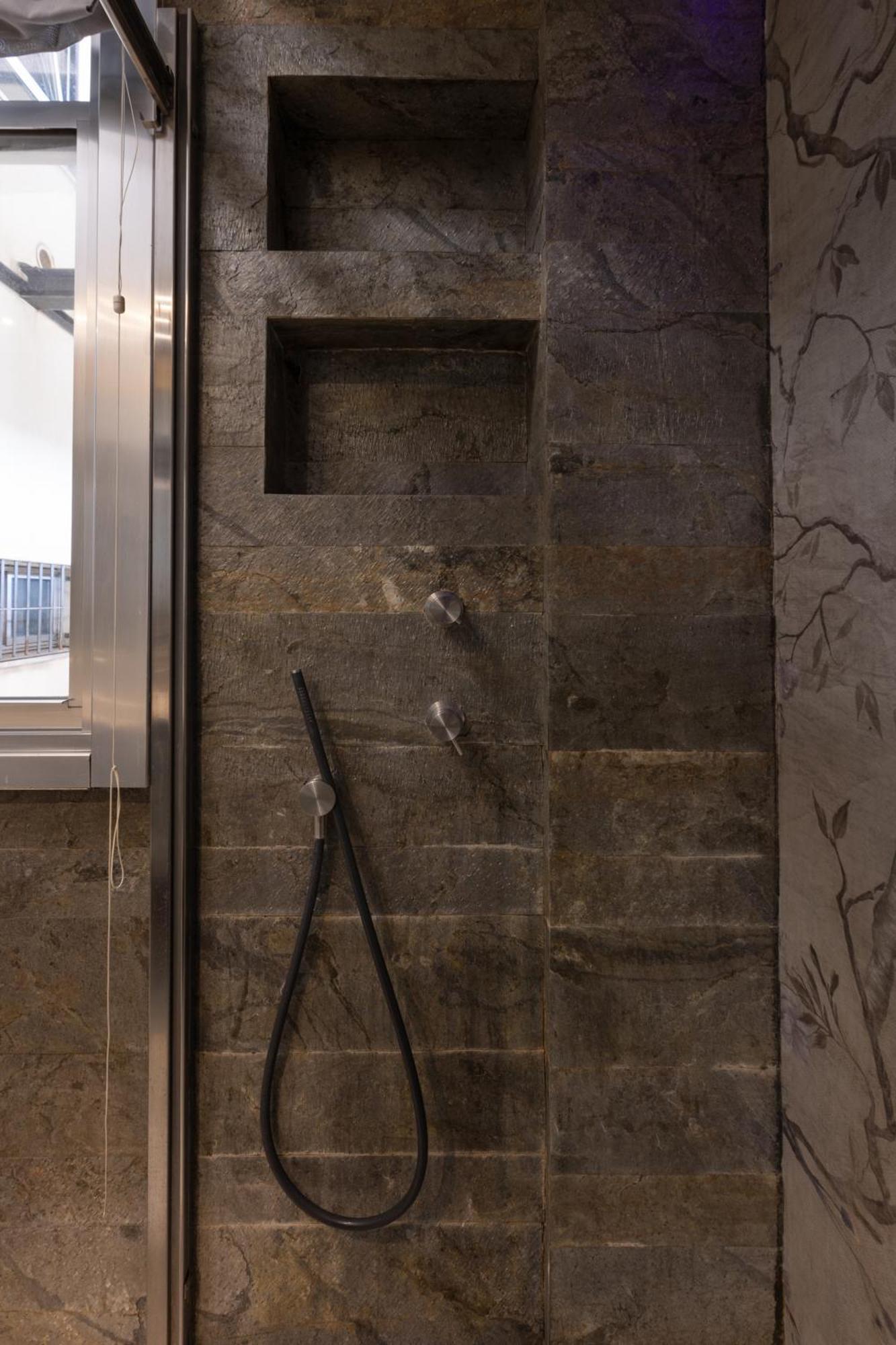 Ampio Bilocale Repubblica - Mirable Pm Apartment Milan Luaran gambar